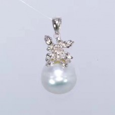 12-13mm 南洋珠白色925銀吊墜 (送一條18" 925銀鍊) 12-13mm 南洋珠白色925銀吊墜 (送一條18" 925銀鍊)